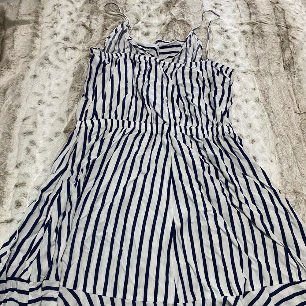 Striped short dress - Picture 2 of 2